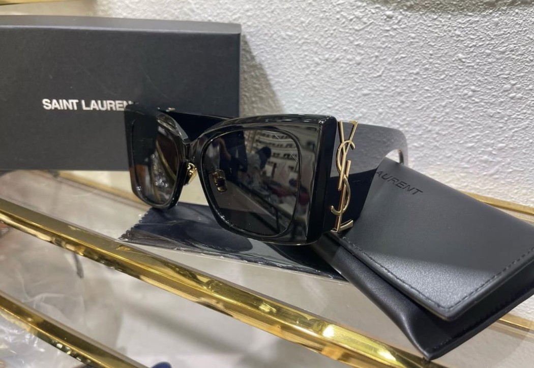 משקפים YSL