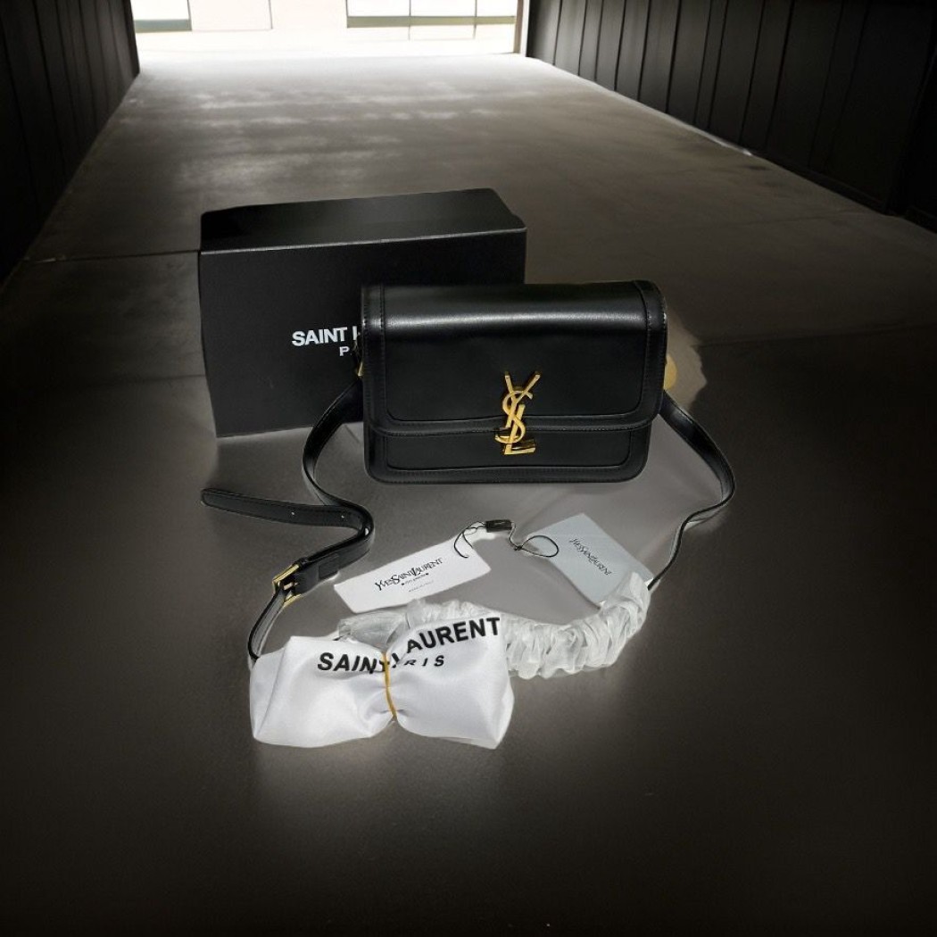 תיק קלסי YSL שחור שילוב זהב 