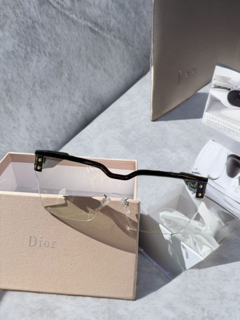 משקפים DIOR