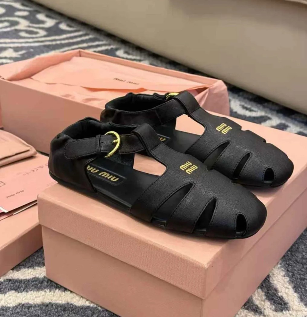 סנדל MIU MIU