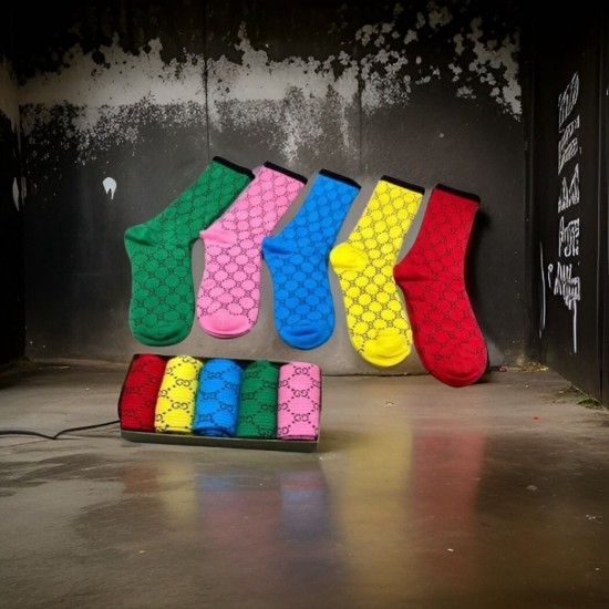 גרביים Gucci המחיר לזוג 