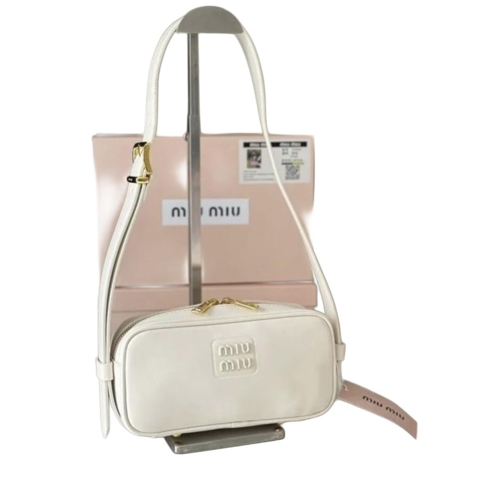 תיק MIU MIU 