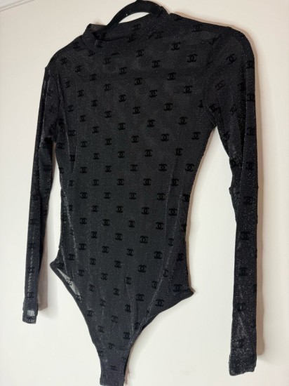 בגד גוף שאנל שחור 