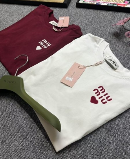 טישרט MIU MIU
