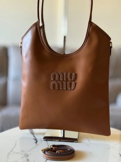 תיק MIU MIU 