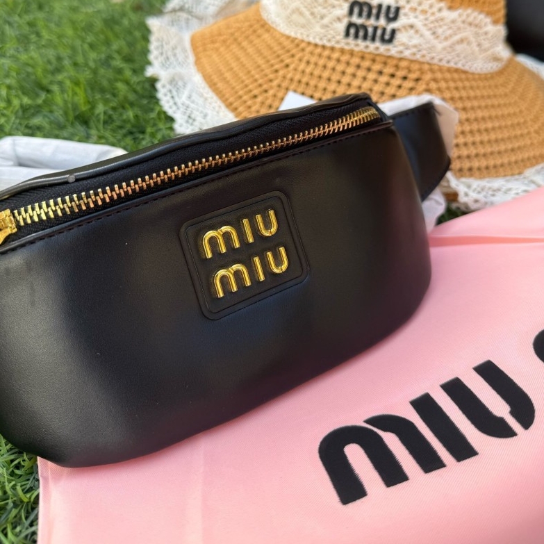 פאוץ MIU MIU 